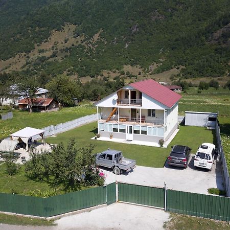 Guest House Gogia Zhabeshi Eksteriør bilde